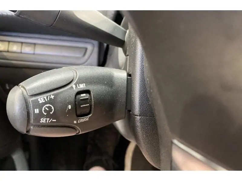 Occasion Peugeot 2008 Allure RED 26