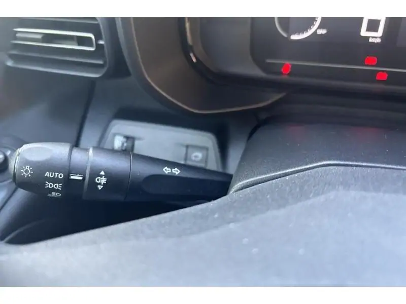 Occasion Citroen Berlingo XL DUBBELE CABINE 5 PL WHITE 23