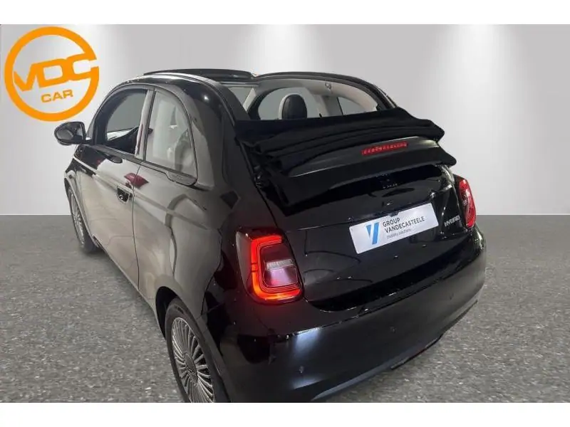 Démo Fiat 500 Cabrio Hybrid Icon BLACK 22