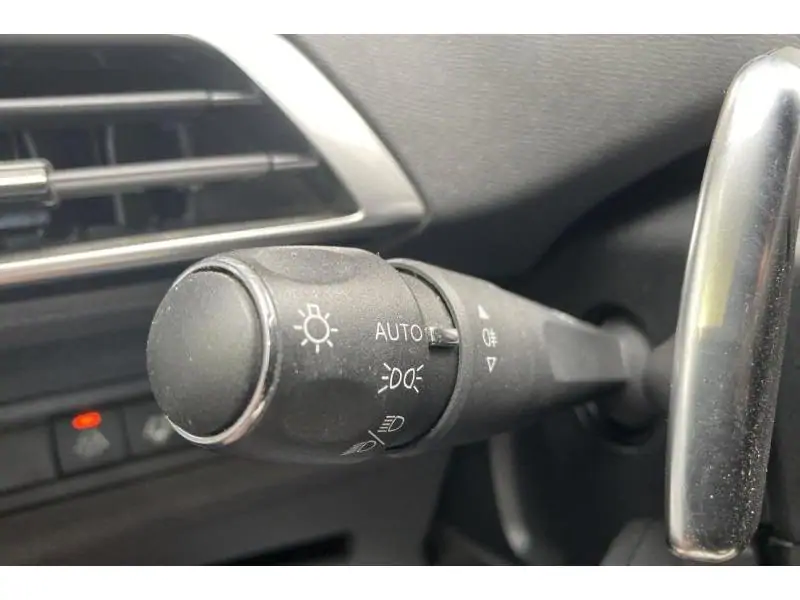 Occasion Peugeot 5008 GT GREY 29