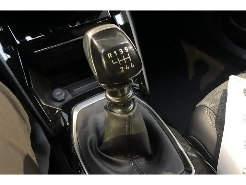 Occasion Peugeot 2008 Allure GREY 16