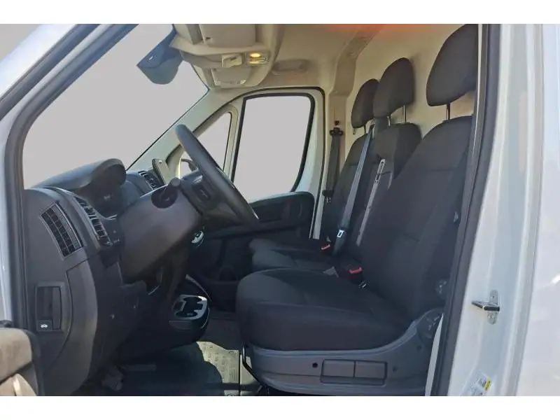 VEHICLE__CONDITION_SERVICE Peugeot Boxer L3H2 automatique WHITE 10