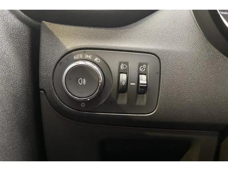 Occasie Opel Crossland X Edition SILVER 21
