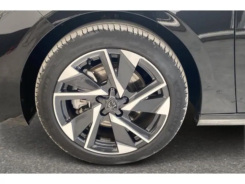 Occasion Peugeot 308 SW Allure 1.2 HYBRID 145 PK BLACK 21