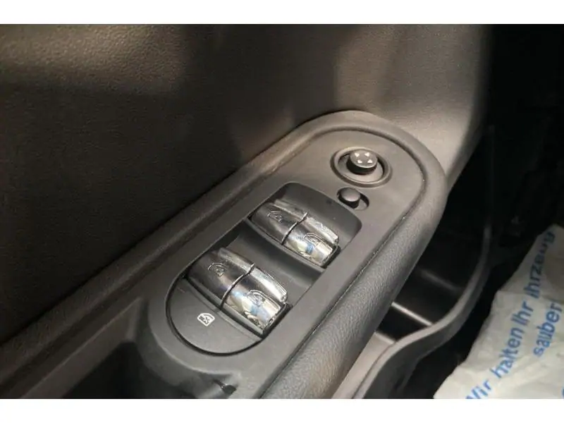 Occasie MINI Cooper Countryman ONE D BLACK 17