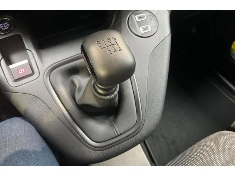 VEHICLE__CONDITION_SERVICE Peugeot Partner FOURGON*Caméra recul*dispo 11/26 WHITE 16