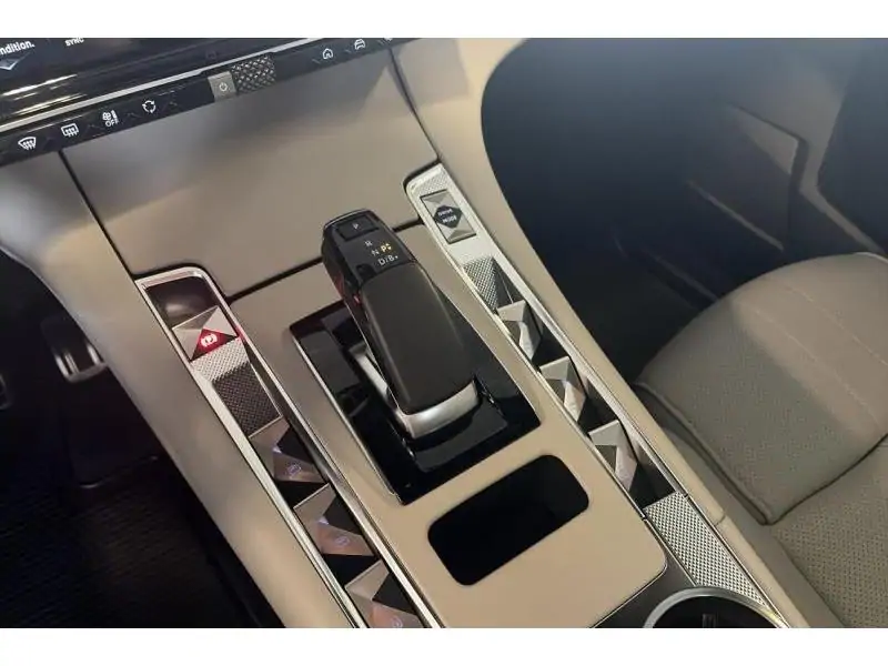 Occasion DS Automobiles DS 7 7 E-Tense GREY 16