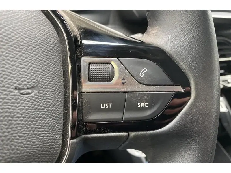 Occasion Peugeot 2008 Active Pack*GPS Détecteurs obs. WHITE 25