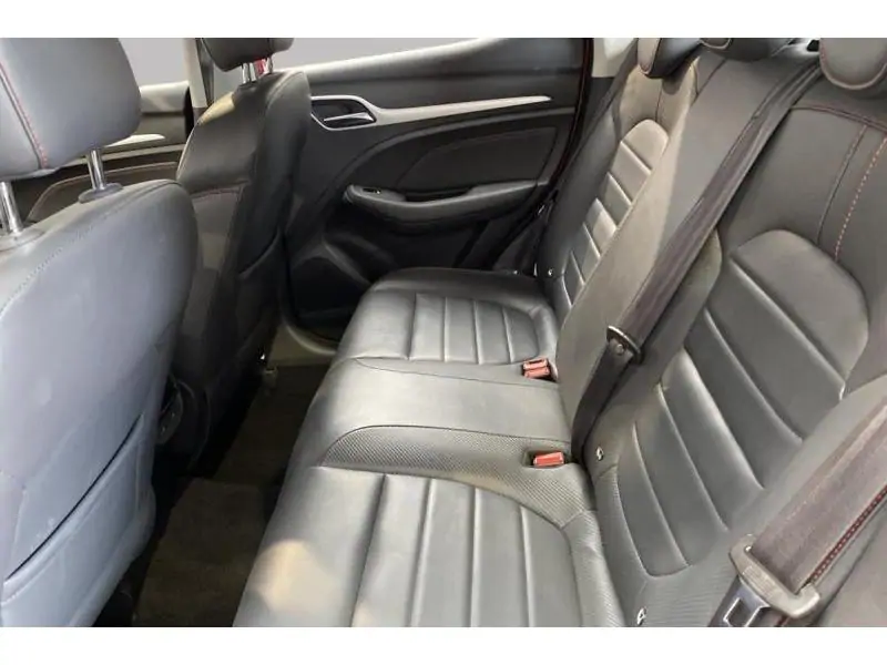 Occasion MG ZS LUXURY RED 18