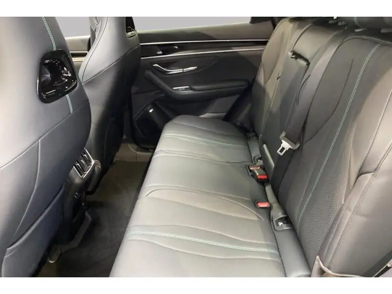 Occasion BYD Seal U DM-I DM-i 218 PHEV BOOST 2WD BLACK 18