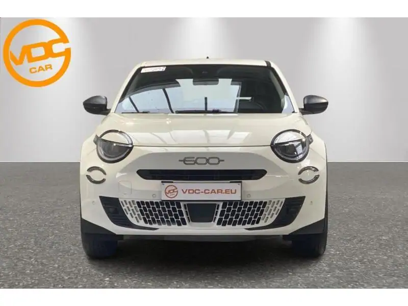 Occasion Fiat 600 Hybrid / e WHITE 5