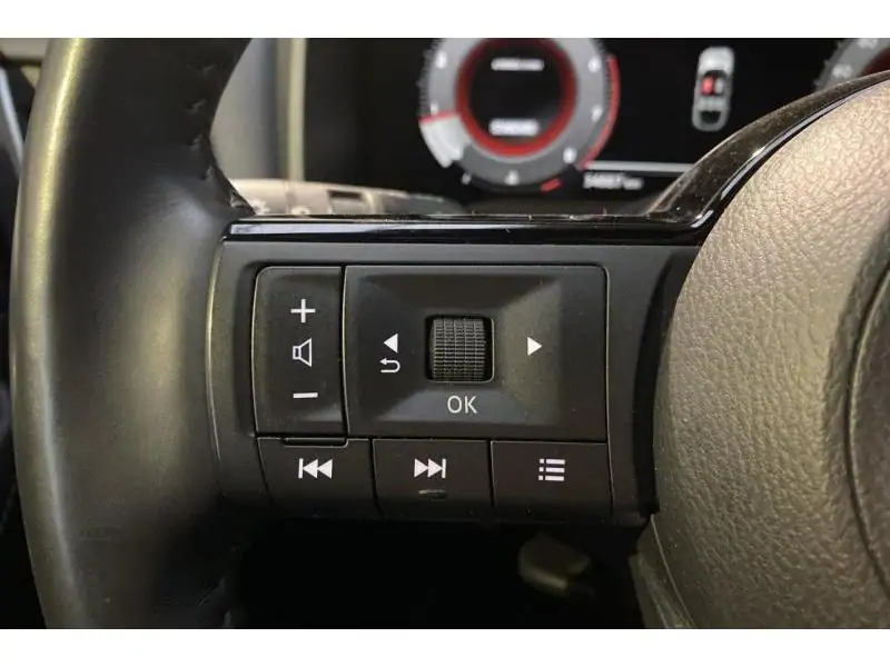 Occasion Nissan Qashqai Mild hybrid Connect RED 23