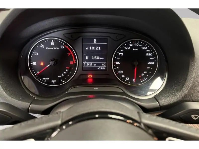 Occasion Audi Q2 S-LINE GREY 13