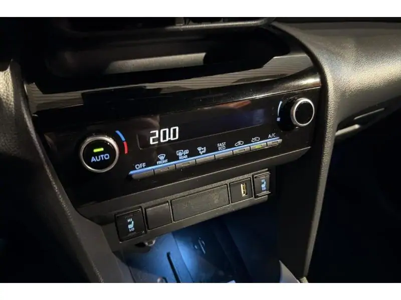 Occasion Toyota Yaris Cross SUV GREY 15