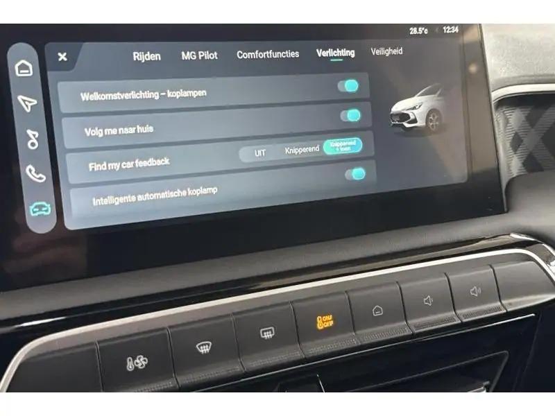Démo MG MG3 LUXURY HYBRID+ YELLOW 26