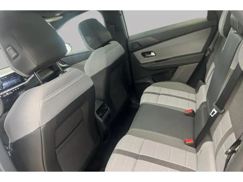VEHICLE__CONDITION_SERVICE Opel Grandland GS WHITE 17