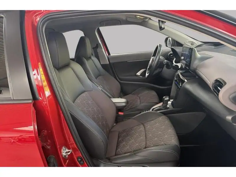 Occasion Toyota Yaris Cross Cross HYBRID RED 8