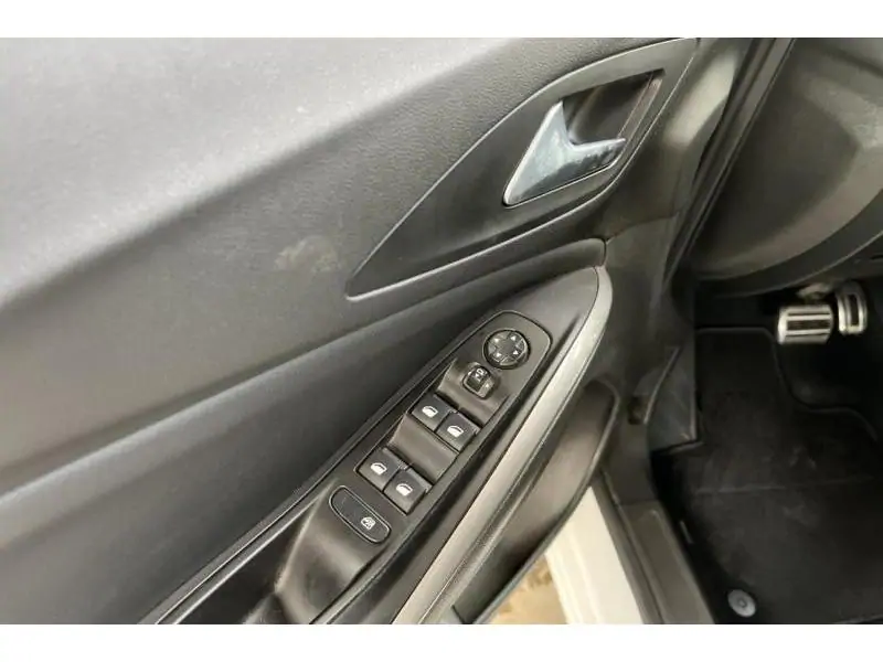 Occasion Opel Grandland business elegance WHITE 17