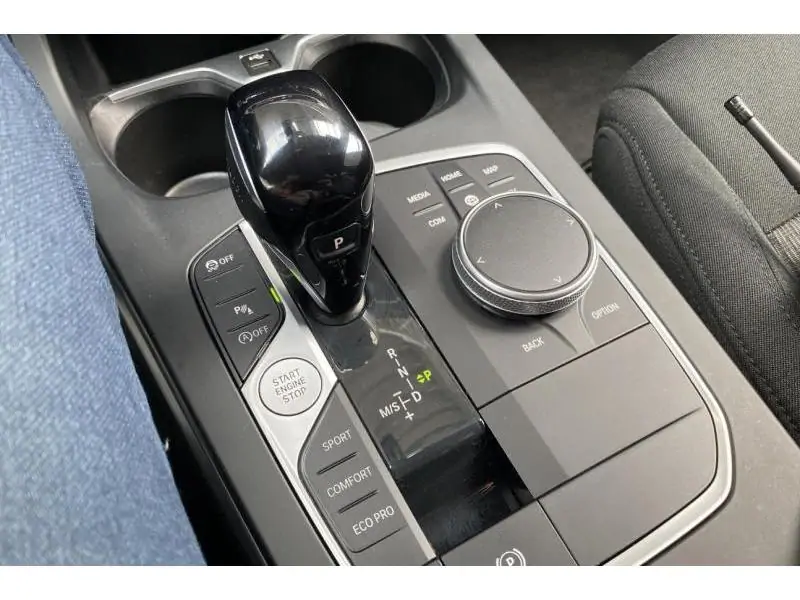 Occasion BMW Serie 1 116 d* GPS Détecteurs Jantes Alu BLACK 16