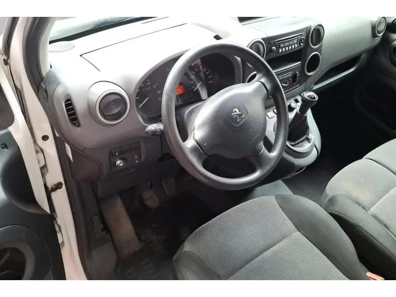 Occasion Peugeot Partner 3PL Trekhaak Dakdrager WHITE 9
