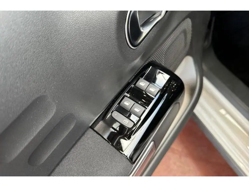 Occasion Citroen C3 Shine automaat BEIGE 19