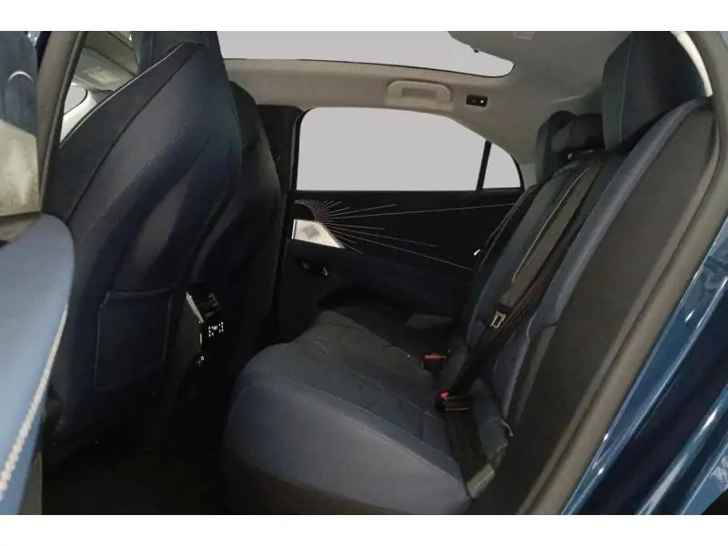 VEHICLE__CONDITION_SERVICE DS Automobiles DS N°8 FWD LONG RANGE BLUE 18