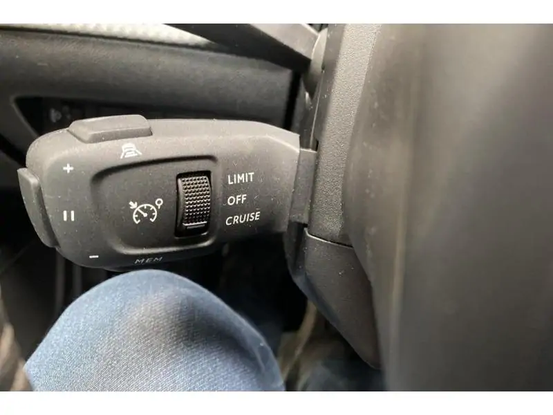 Occasion Peugeot 2008 Allure BLACK 27