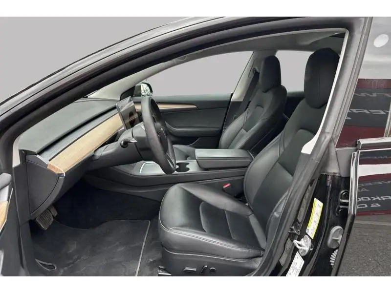 Occasion Tesla Model 3 RWD WHITE 10