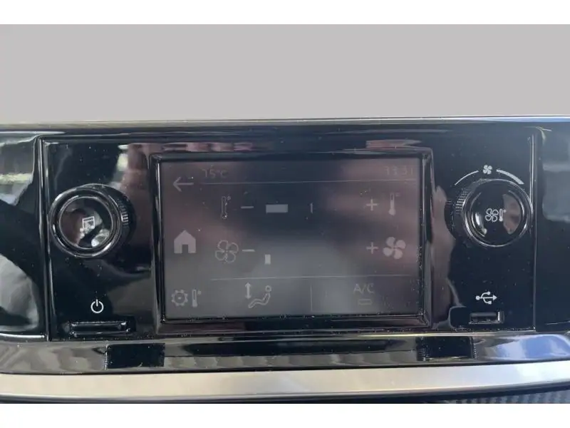 Occasion Peugeot 208 II & e- Like GREY 15