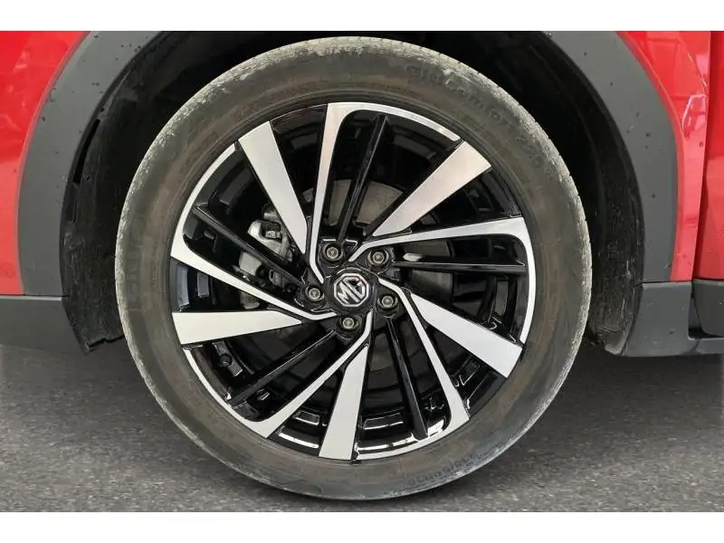 VEHICLE__CONDITION_SERVICE MG ZS HEV LUXURY RED 20
