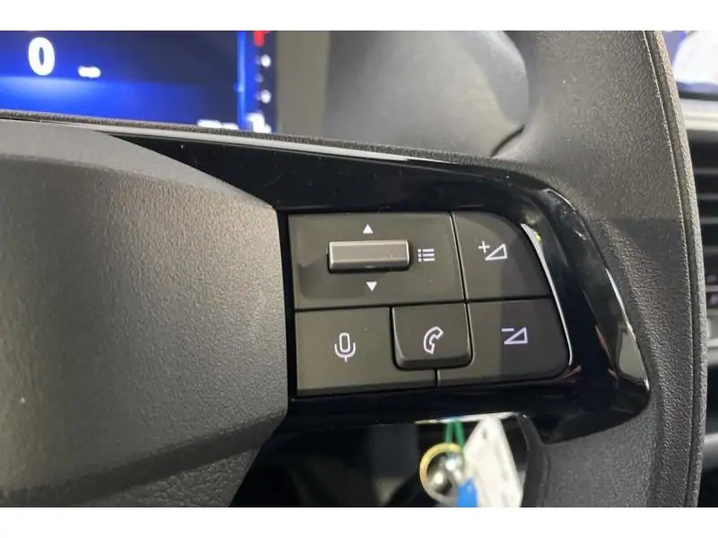 VEHICLE__CONDITION_SERVICE Opel Vivaro VAN L2 WHITE 22