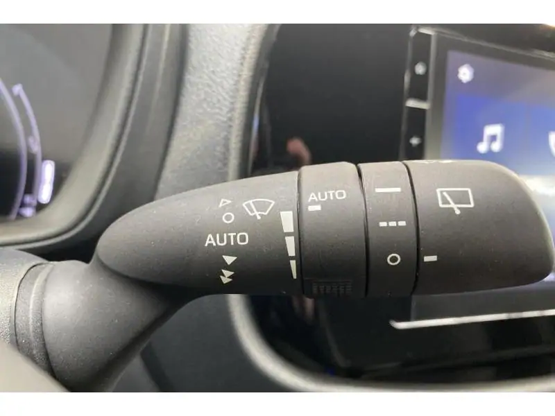 Occasion Toyota Aygo X PLAY GREY 28