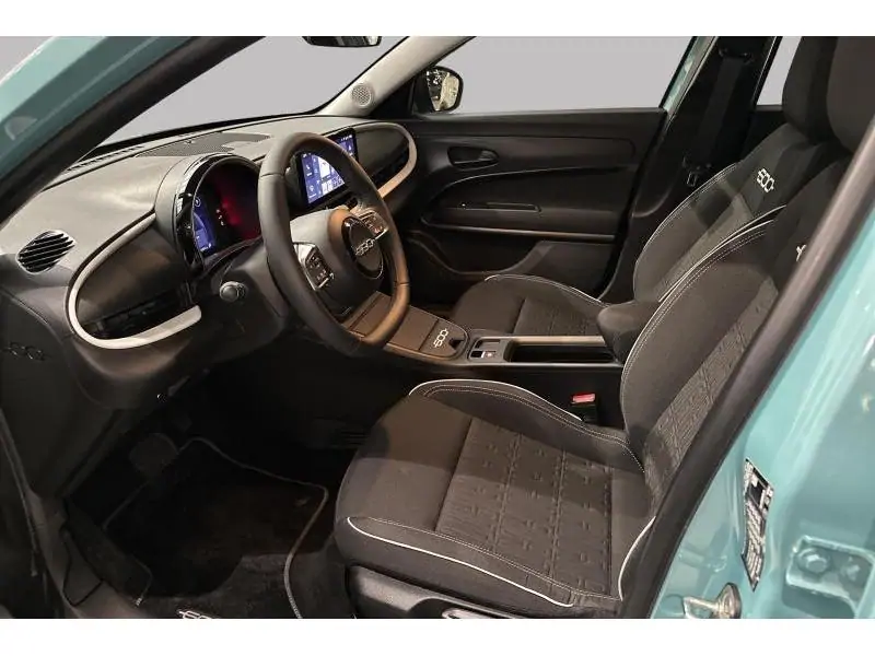 Occasion Fiat 600 Hybrid BLUE 10