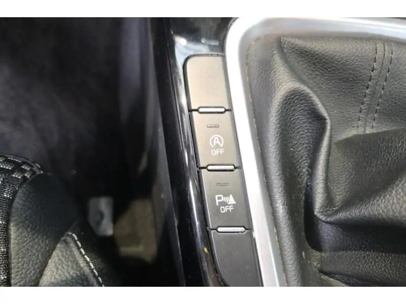 Occasion Kia Ceed Pulse *attelage* BLUE 27