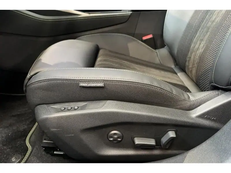 VEHICLE__CONDITION_SERVICE Peugeot 308 GT hybride BLUE 21