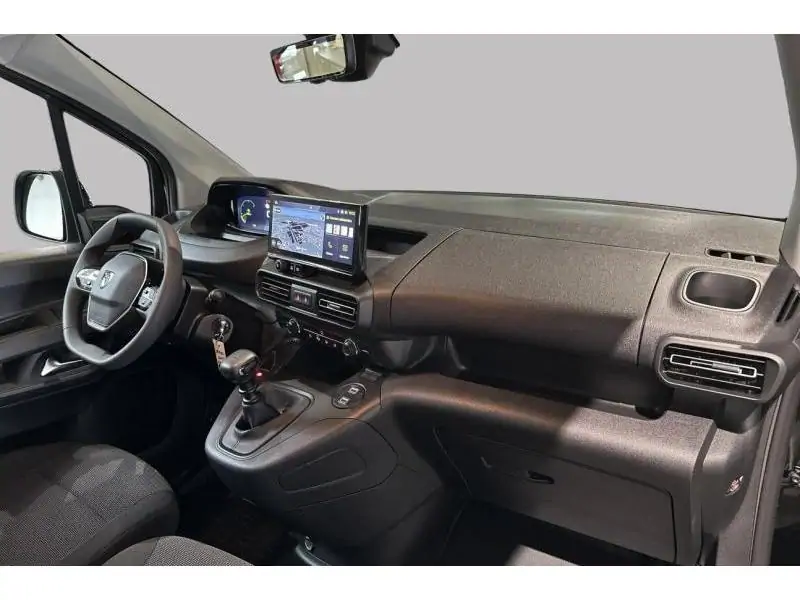 VEHICLE__CONDITION_SERVICE Peugeot Partner Standard Light 1.2 Turbo 110 Man.6 BLACK 2