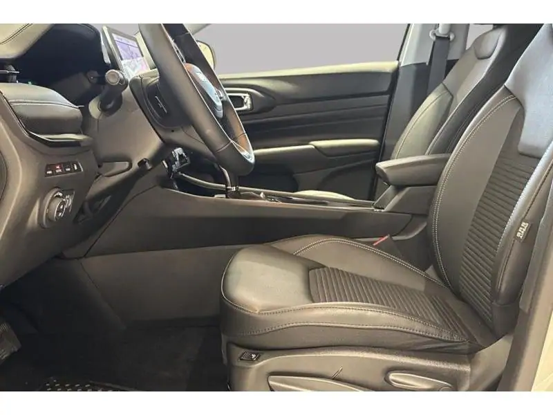 VEHICLE__CONDITION_SERVICE Jeep Compass Night Eagle My23 1.3 T4 PHEV 1 WHITE 10