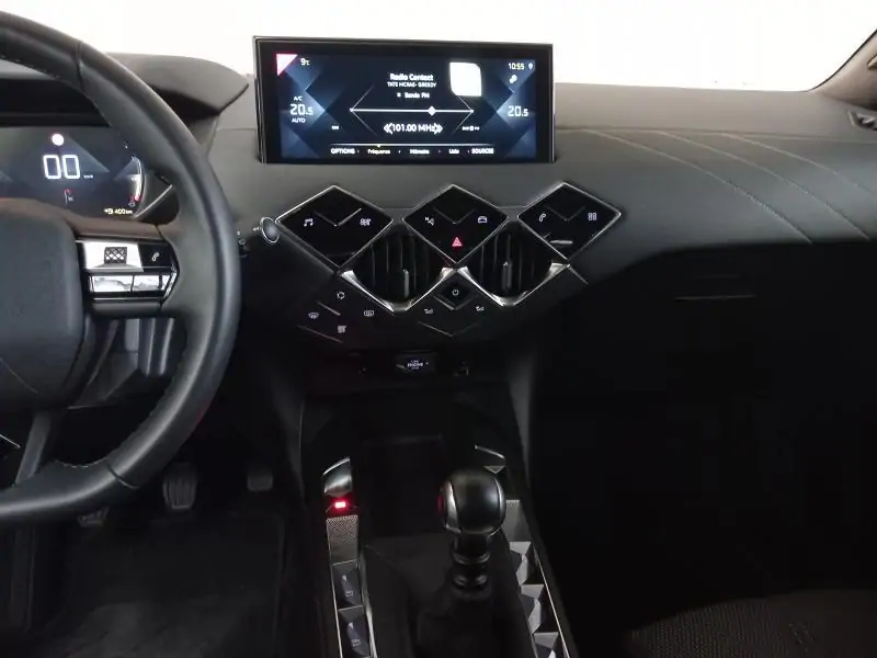 Occasion DS Automobiles DS 3 Crossback Bastille *NAVI*CARPLAY* GREY 15