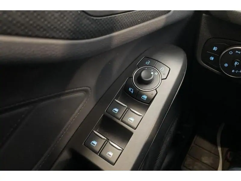 Occasion Ford Focus CLIPPER ST-Line 1.0 ECOBOOST MHEV GREY 17