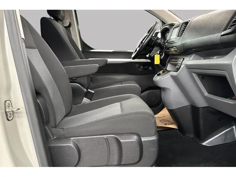 Occasion Opel Vivaro Dubb. Cab - Automaat - Camera GREY 8