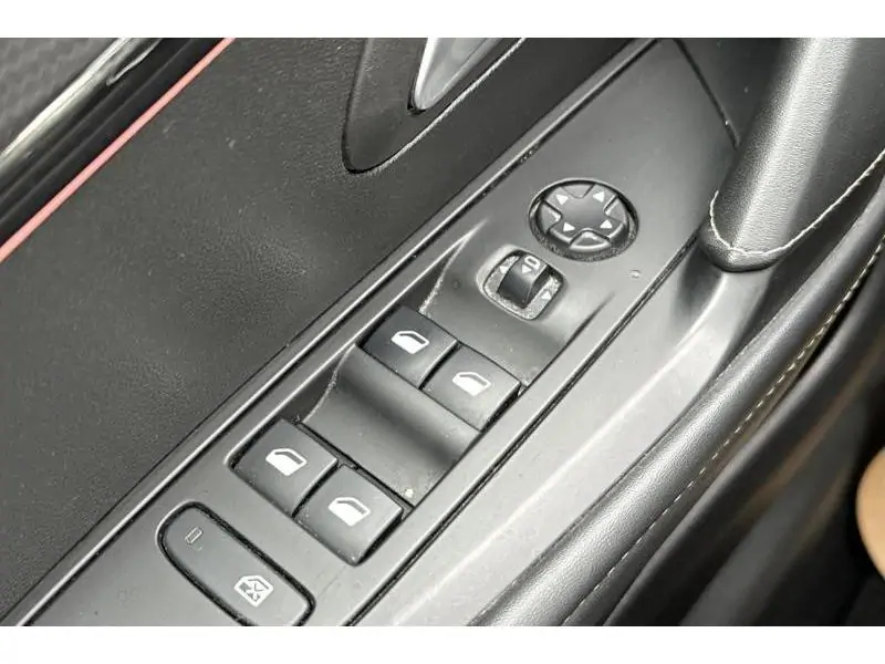 Occasion Peugeot 208 GT Line  - Automaat - Camera GREY 23