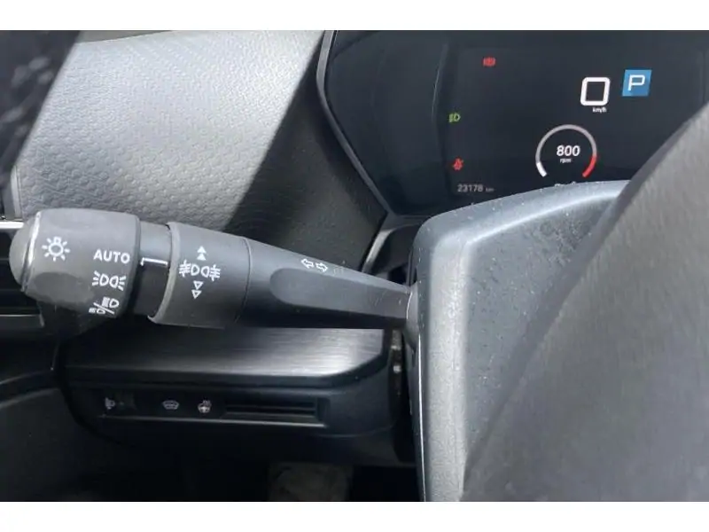 Occasion Citroen C5 X PLUS GREY 27