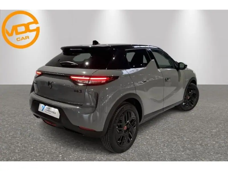 Démo DS Automobiles DS 3 Crossback PERF LINE  tot -€5000 overhe GREY 3