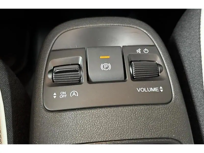 VEHICLE__CONDITION_SERVICE Fiat 500 Hybrid Berline 500Hybrid Torino WHITE 26