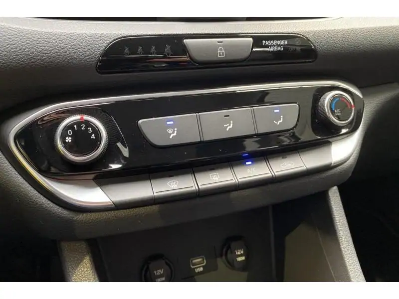 Occasion Hyundai i30 MODERN GREY 15