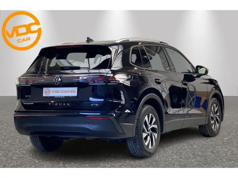 Occasie Volkswagen Tiguan LIFE - 1.5 TSI DSG BLACK 3