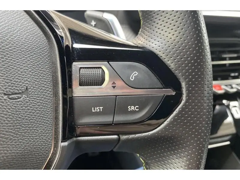 Occasion Peugeot 2008 GT* GPS Caméra et Attelage! ORANGE 26