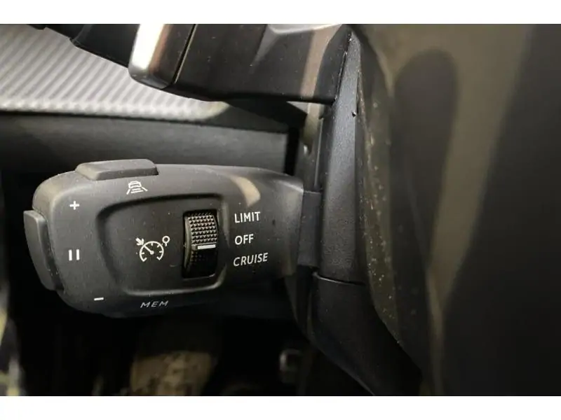 Occasion Peugeot 2008 GT - AUTOMAAT GREY 24