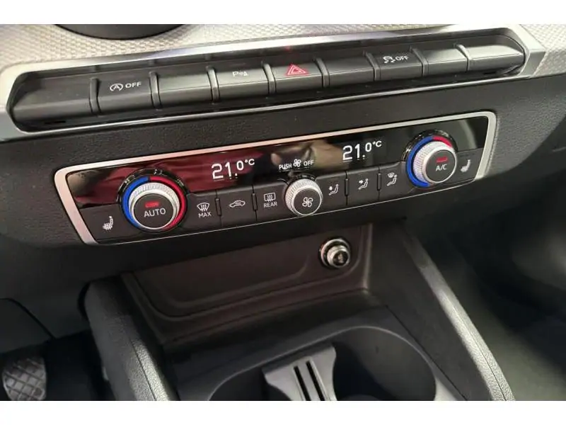 Occasion Audi Q2 S line BLACK 15
