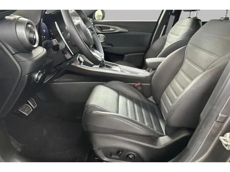 Occasion Alfa Romeo Tonale Veloce - FULL OPTION GREY 10
